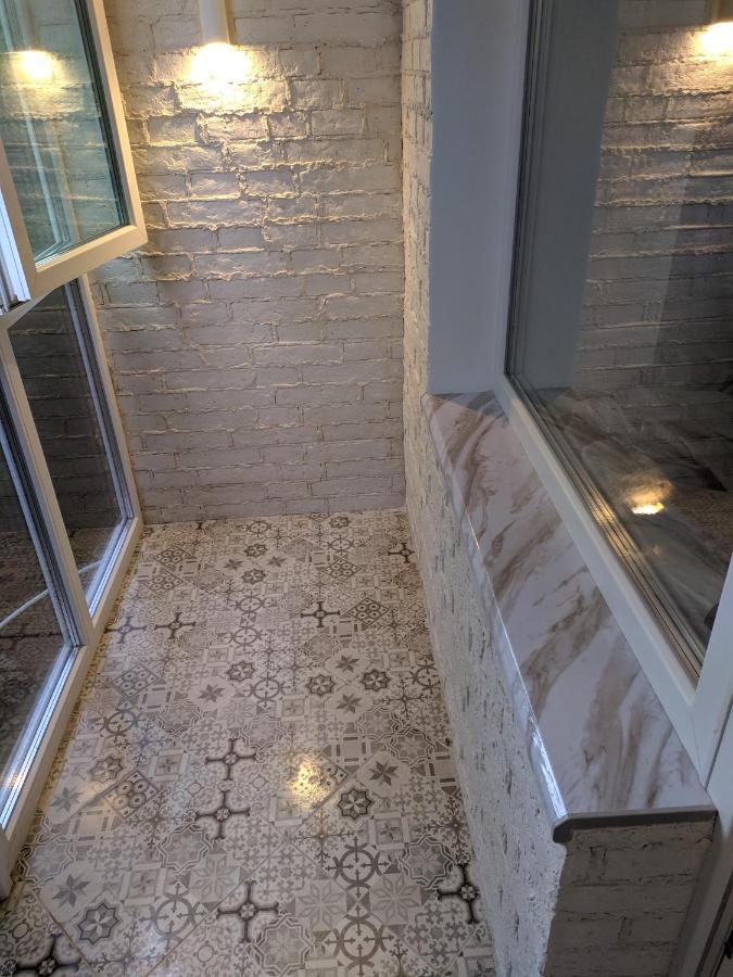 Cozy 75 apart in Center - 2х комнатная квартира в Центре Кропивницкого Кропивницкий Экстерьер фото